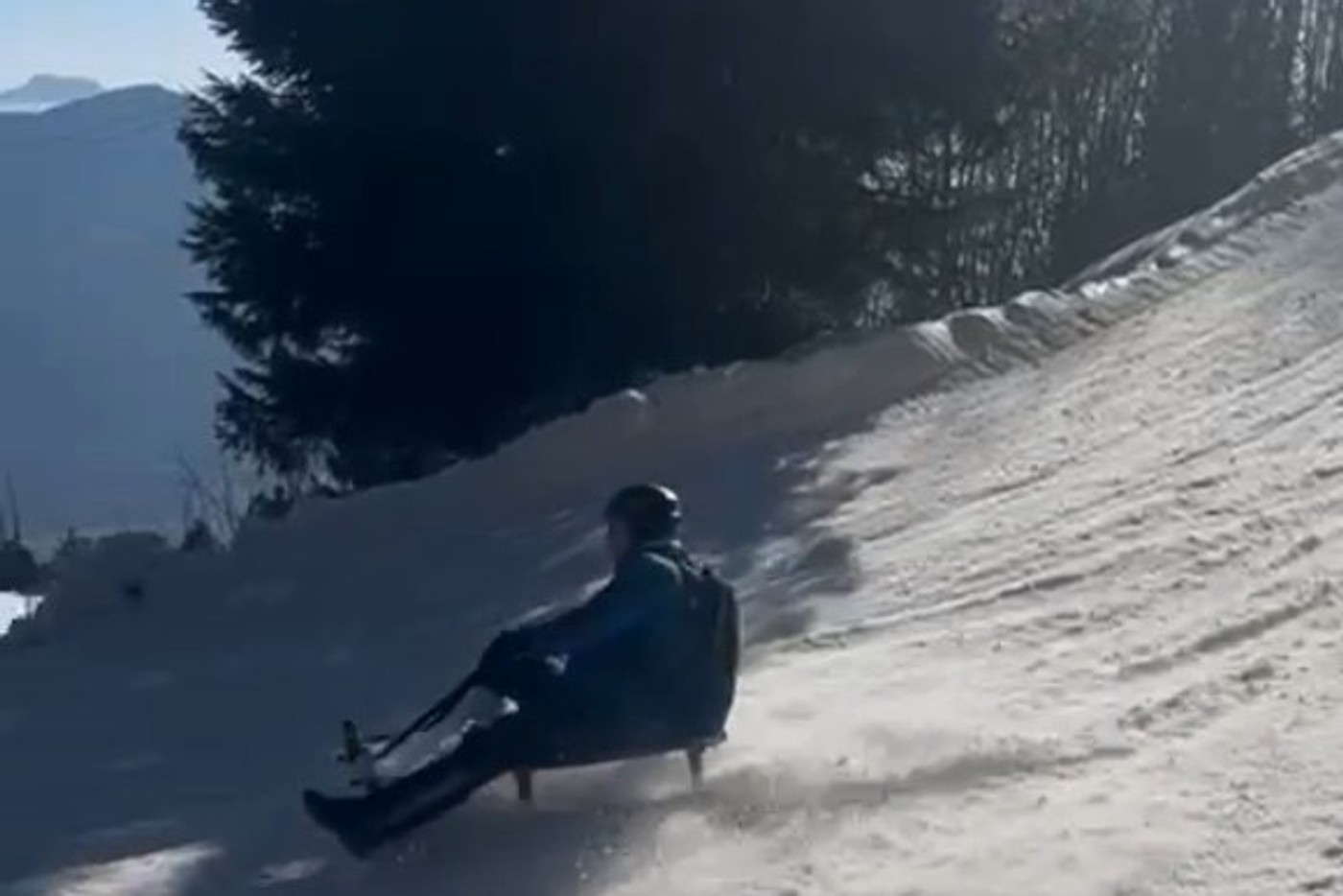 20250307 Schlitten 01a.jpg